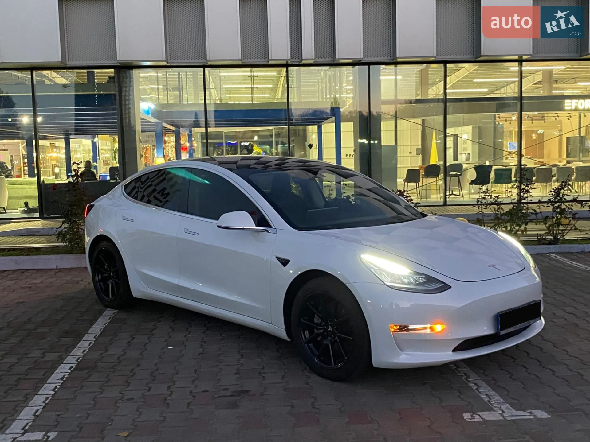 2019 Tesla Model 3 - мініатюра 7