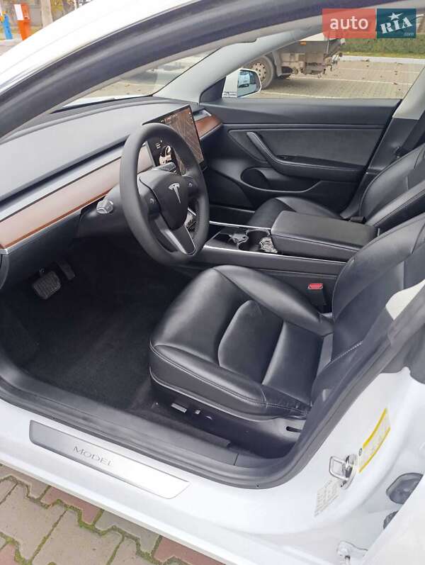 Седан Tesla Model 3 2019 в Одессе фото 18 Седан Tesla Model 3 2019 в Одессе