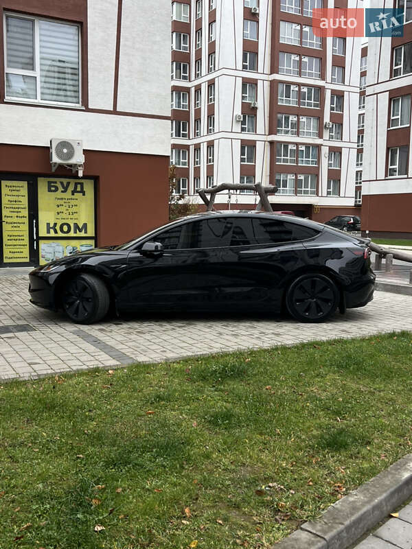 Седан Tesla Model 3 2024 в Івано-Франківську фото 16 Седан Tesla Model 3 2024 в Івано-Франківську