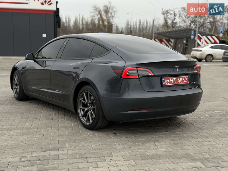 Седан Tesla Model 3 2022 в Кривому Розі фото 10 Седан Tesla Model 3 2022 в Кривому Розі