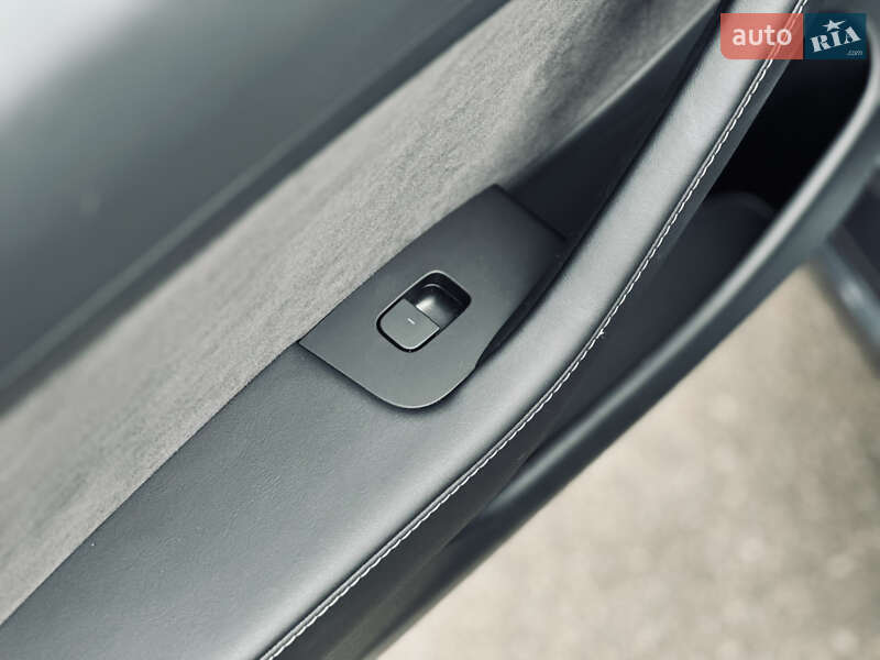 Седан Tesla Model 3 2022 в Кременчуге фото 22 Седан Tesla Model 3 2022 в Кременчуге