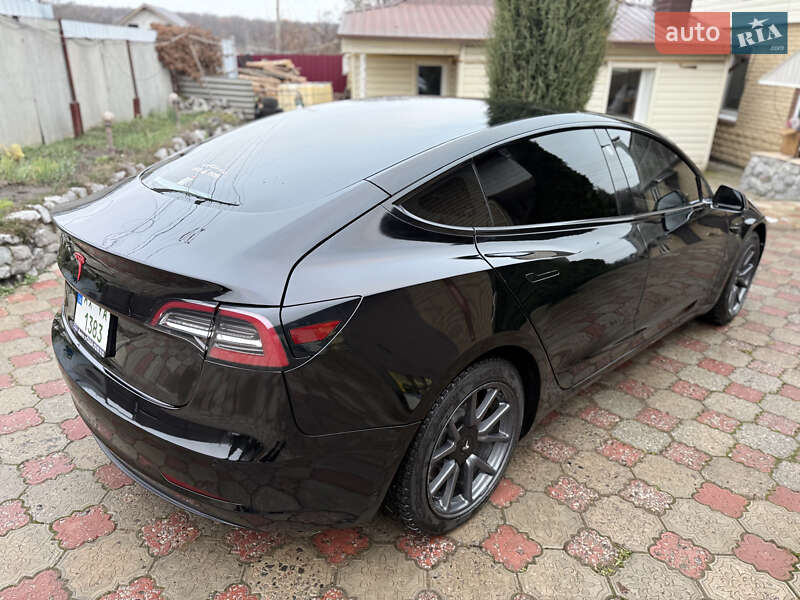 Седан Tesla Model 3 2018 в Харькове