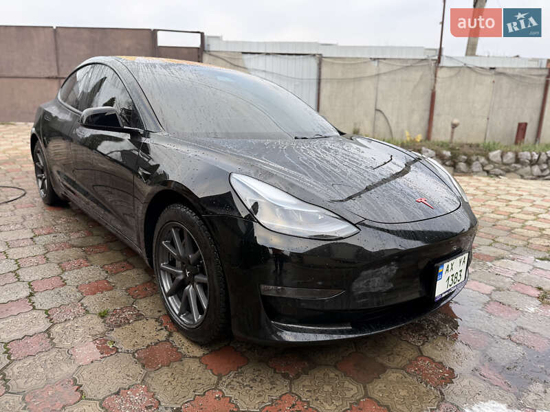Седан Tesla Model 3 2018 в Харькове