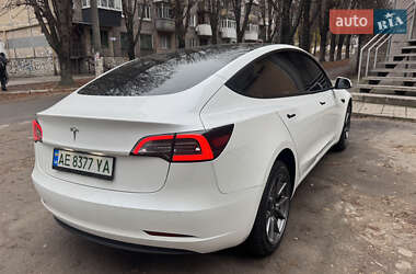 Седан Tesla Model 3 2021 в Каменском