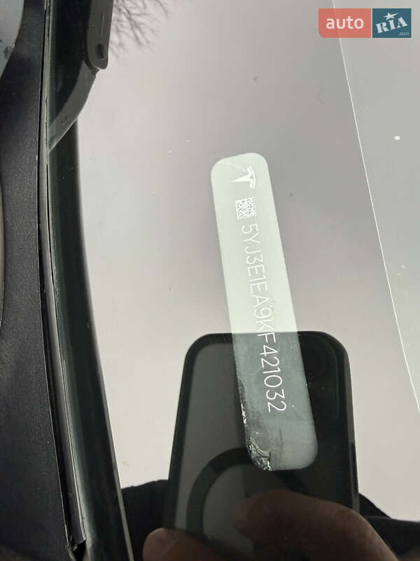 Седан Tesla Model 3 2019 в Кам'янець-Подільському фото 23 Седан Tesla Model 3 2019 в Кам'янець-Подільському