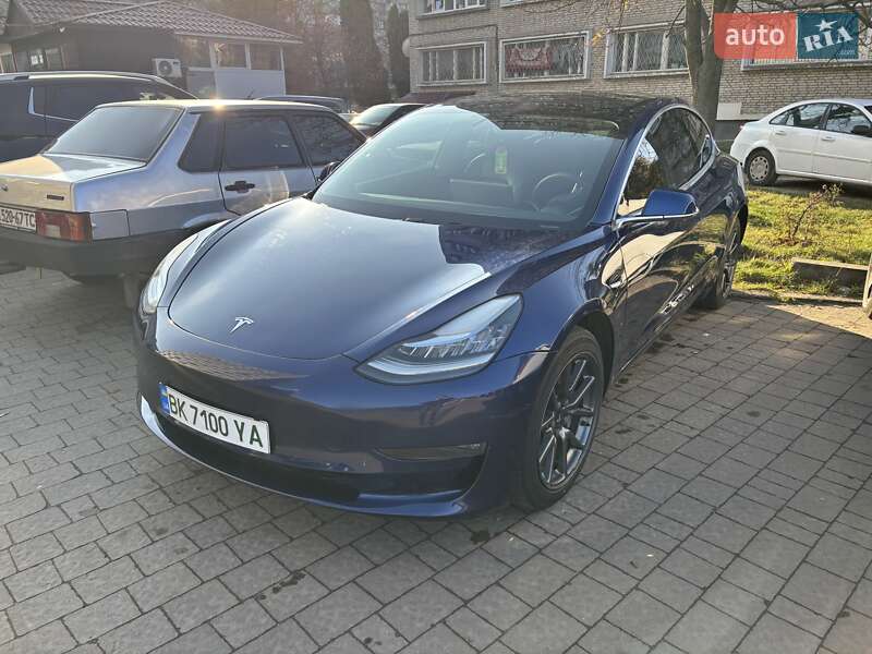 Седан Tesla Model 3 2019 в Львове фото 2 Седан Tesla Model 3 2019 в Львове