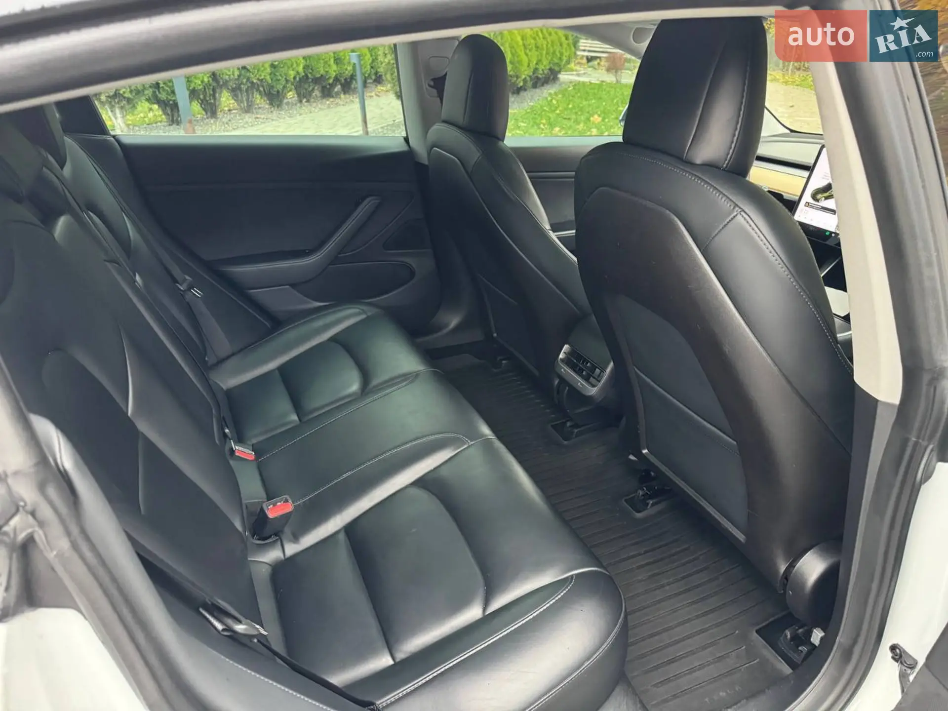 2019 Tesla Model 3 - мініатюра 14