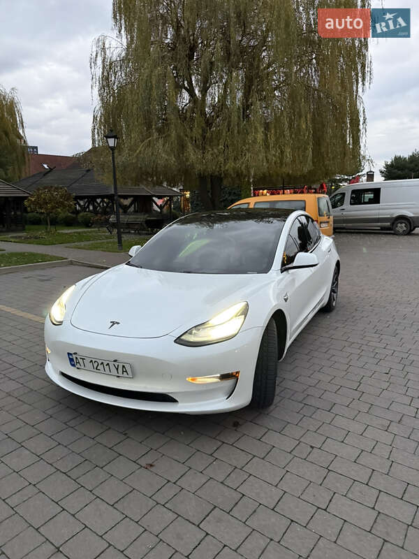 Tesla Model 3 2019 Tesla Model 3 2019