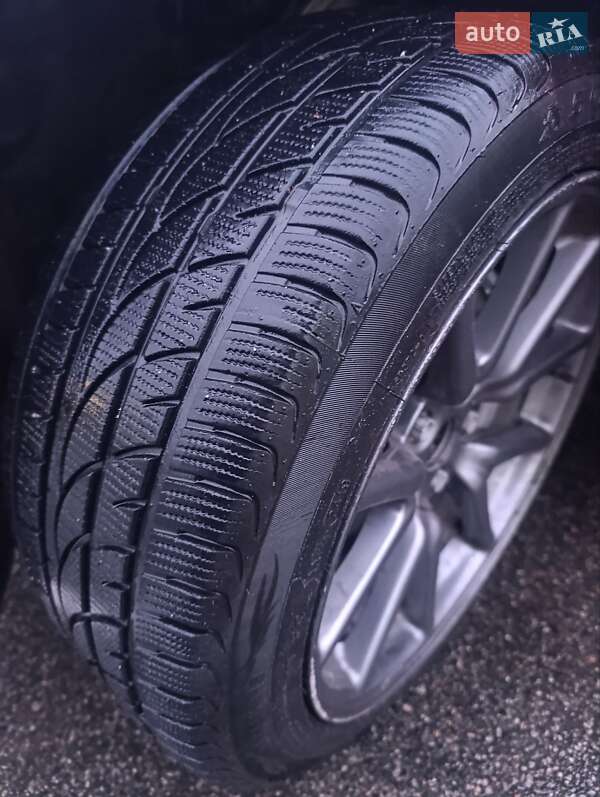 Седан Tesla Model 3 2020 в Києві