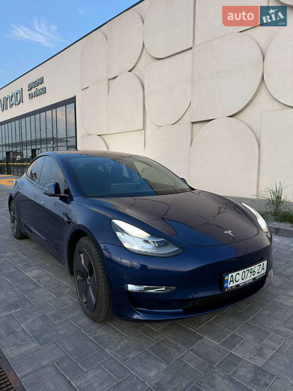 Седан Tesla Model 3 2018 в Луцьку фото 2 Седан Tesla Model 3 2018 в Луцьку