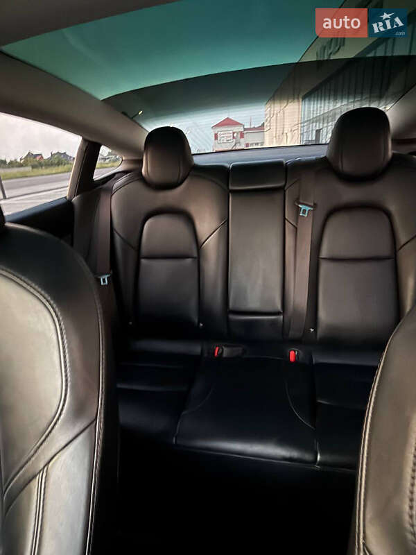 Седан Tesla Model 3 2018 в Луцьку фото 9 Седан Tesla Model 3 2018 в Луцьку