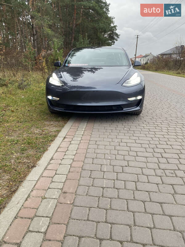 Седан Tesla Model 3 2020 в Львові фото 8 Седан Tesla Model 3 2020 в Львові
