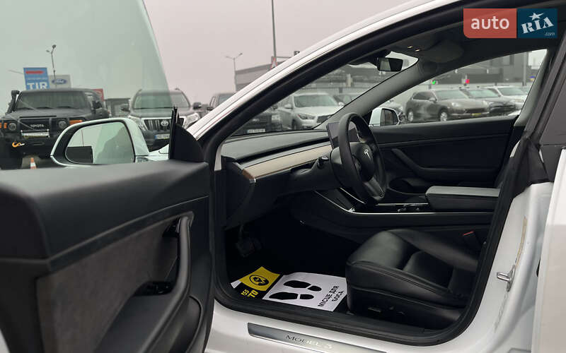 Седан Tesla Model 3 2020 в Мукачево фото 18 Седан Tesla Model 3 2020 в Мукачево