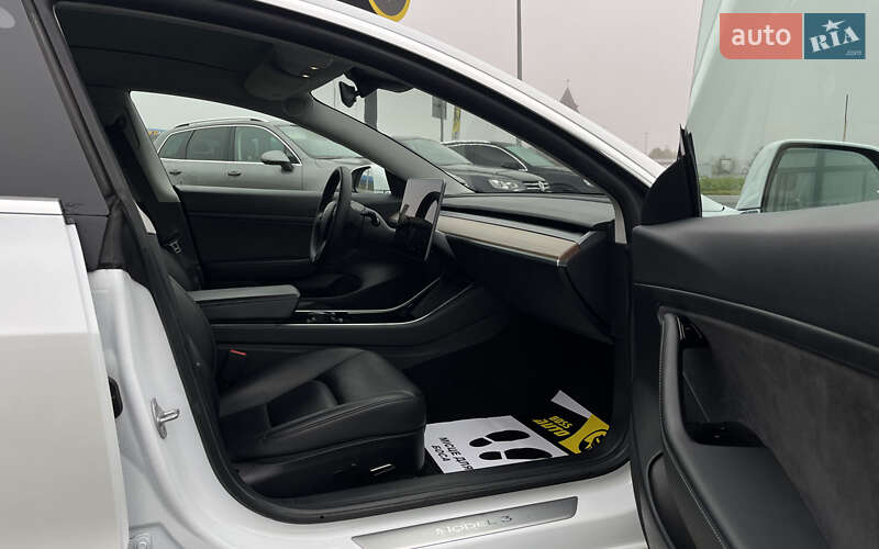 Седан Tesla Model 3 2020 в Мукачево фото 22 Седан Tesla Model 3 2020 в Мукачево