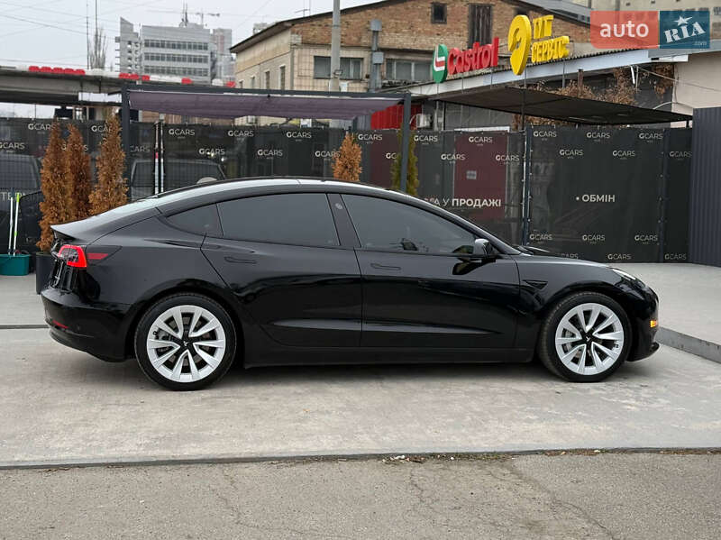 Седан Tesla Model 3 2022 в Києві фото 5 Седан Tesla Model 3 2022 в Києві