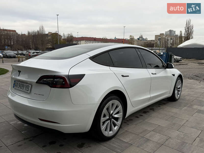 Седан Tesla Model 3 2021 в Киеве фото 7 Седан Tesla Model 3 2021 в Киеве