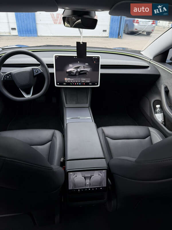 Седан Tesla Model 3 2024 в Дніпрі фото 10 Седан Tesla Model 3 2024 в Дніпрі
