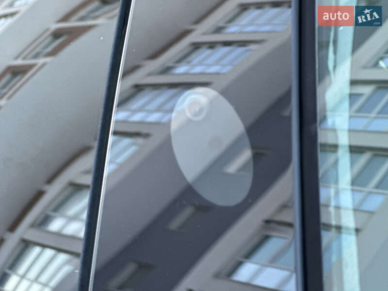 Седан Tesla Model 3 2019 в Тернополі