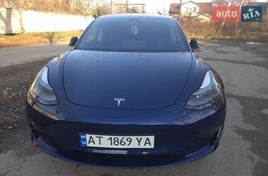 Седан Tesla Model 3 2021 в Ивано-Франковске