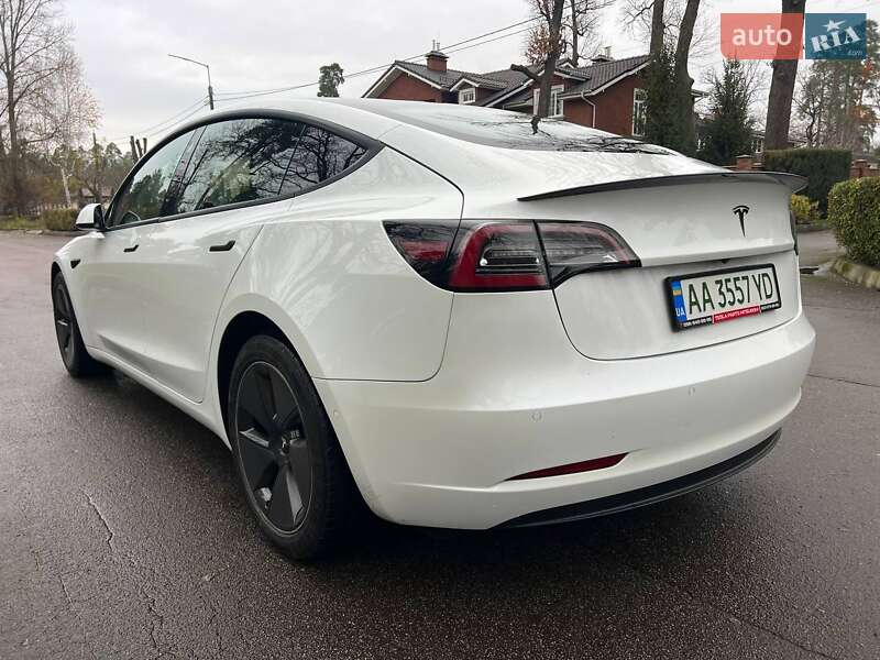 Седан Tesla Model 3 2021 в Киеве фото 19 Седан Tesla Model 3 2021 в Киеве