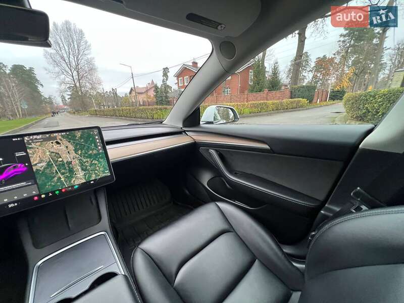 Седан Tesla Model 3 2021 в Киеве фото 34 Седан Tesla Model 3 2021 в Киеве