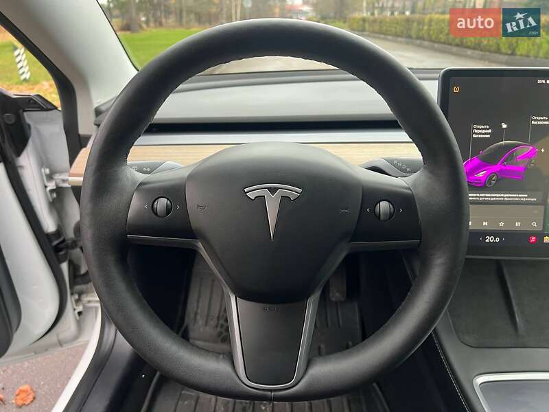 Седан Tesla Model 3 2021 в Киеве фото 39 Седан Tesla Model 3 2021 в Киеве