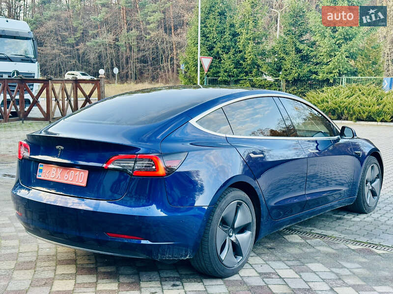 Седан Tesla Model 3 2018 в Львове фото 7 Седан Tesla Model 3 2018 в Львове