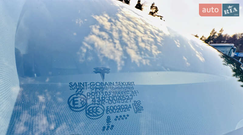 Седан Tesla Model 3 2018 в Львове фото 14 Седан Tesla Model 3 2018 в Львове