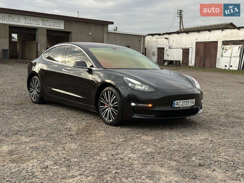 Седан Tesla Model 3 2018 в Луцьку фото 3 Седан Tesla Model 3 2018 в Луцьку