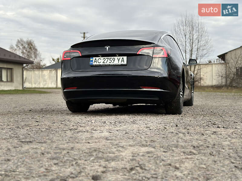 Седан Tesla Model 3 2018 в Луцьку фото 6 Седан Tesla Model 3 2018 в Луцьку