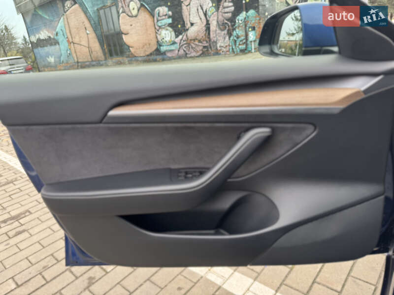 Седан Tesla Model 3 2021 в Луцке фото 24 Седан Tesla Model 3 2021 в Луцке