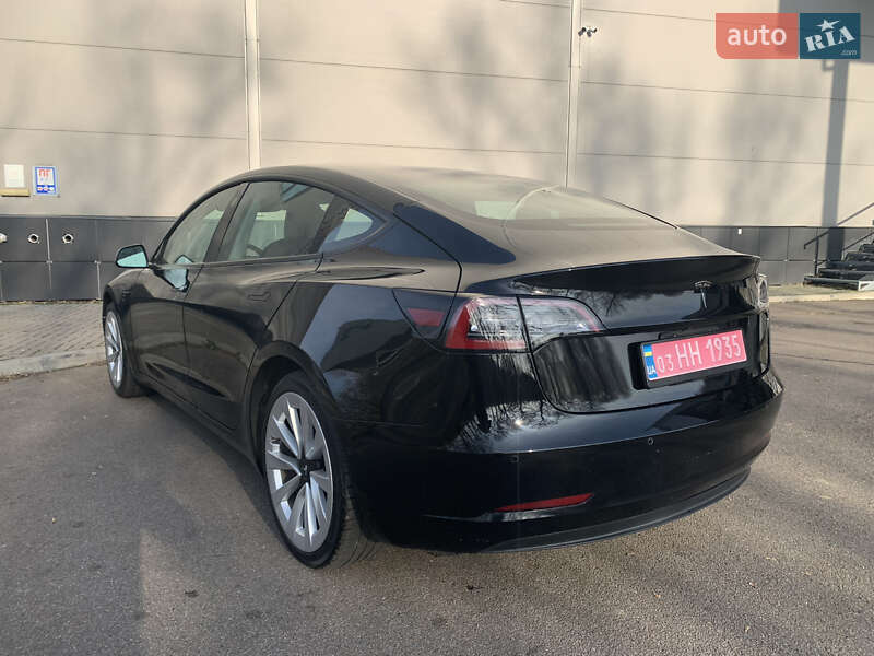 Седан Tesla Model 3 2022 в Киеве фото 10 Седан Tesla Model 3 2022 в Киеве