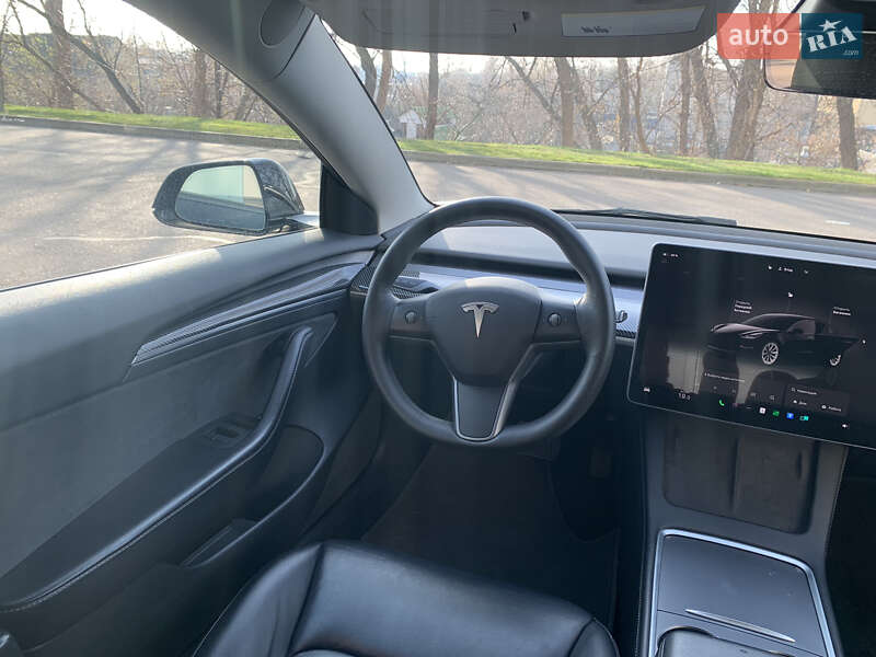 Седан Tesla Model 3 2022 в Киеве фото 18 Седан Tesla Model 3 2022 в Киеве