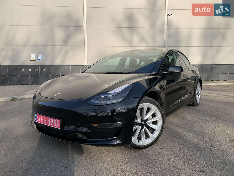 Седан Tesla Model 3 2022 в Киеве фото 4 Седан Tesla Model 3 2022 в Киеве