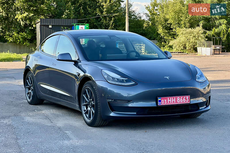 Tesla Model 3 2021 Tesla Model 3 2021