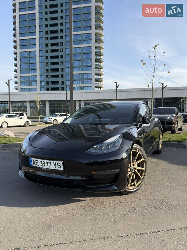 Седан Tesla Model 3 2022 в Дніпрі фото 4 Седан Tesla Model 3 2022 в Дніпрі