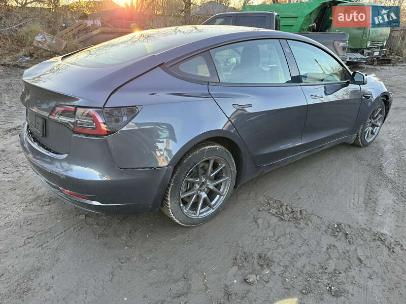 Седан Tesla Model 3 2022 в Луцьку фото 5 Седан Tesla Model 3 2022 в Луцьку