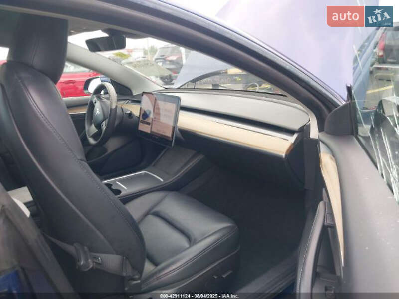 Седан Tesla Model 3 2022 в Киеве фото 5 Седан Tesla Model 3 2022 в Киеве