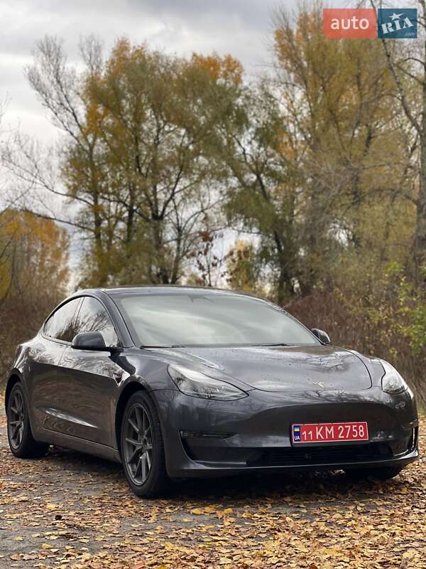 Седан Tesla Model 3 2023 в Кременчуці фото Седан Tesla Model 3 2023 в Кременчуці