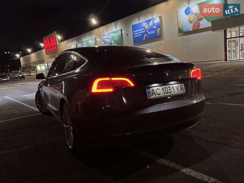 Седан Tesla Model 3 2018 в Житомирі фото 30 Седан Tesla Model 3 2018 в Житомирі