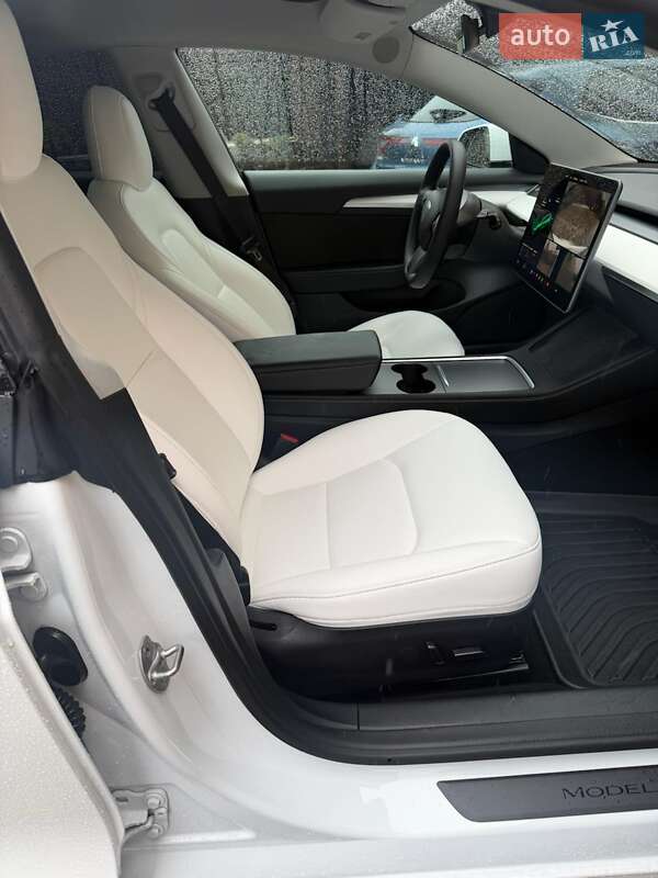 Седан Tesla Model 3 2022 в Хмельницком фото 11 Седан Tesla Model 3 2022 в Хмельницком