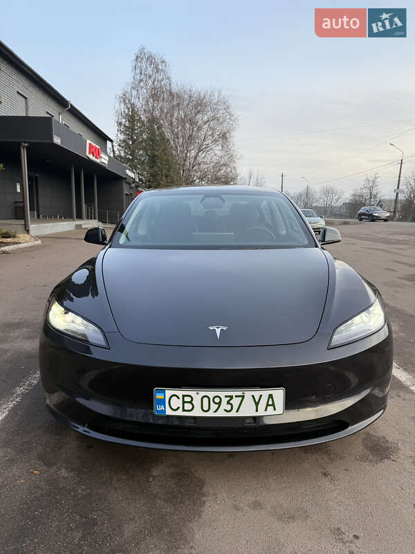 Седан Tesla Model 3 2024 в Киеве фото 26 Седан Tesla Model 3 2024 в Киеве