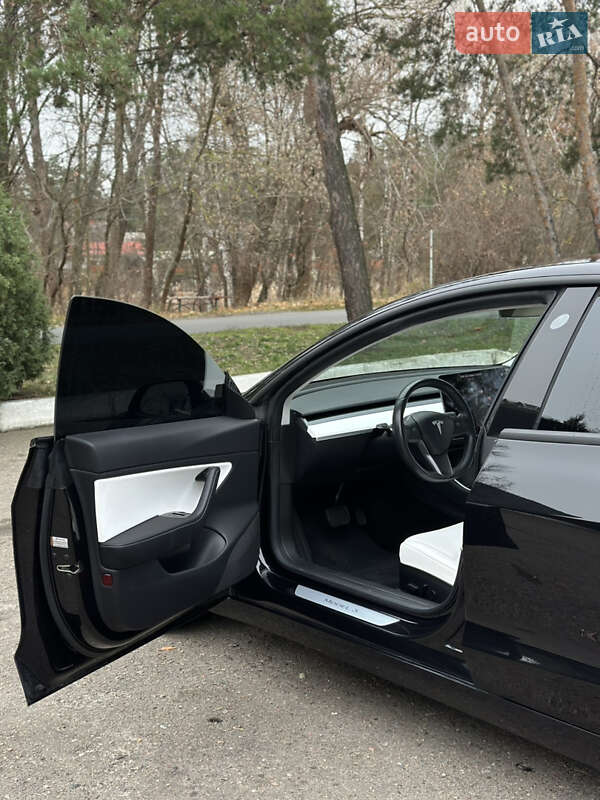 Седан Tesla Model 3 2018 в Черкасах фото 13 Седан Tesla Model 3 2018 в Черкасах