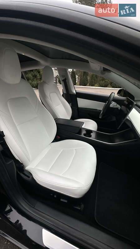 Седан Tesla Model 3 2018 в Черкасах фото 31 Седан Tesla Model 3 2018 в Черкасах