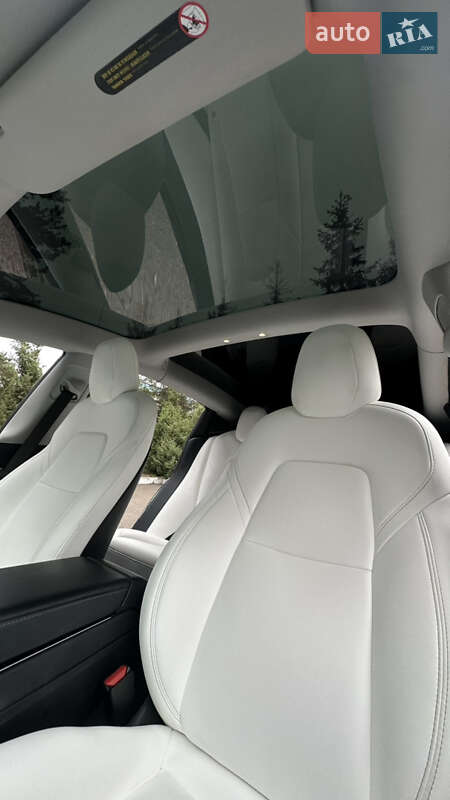 Седан Tesla Model 3 2018 в Черкасах фото 33 Седан Tesla Model 3 2018 в Черкасах