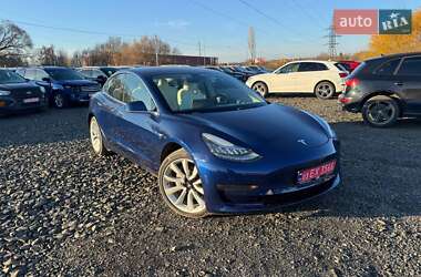 Седан Tesla Model 3 2018 в Луцьку