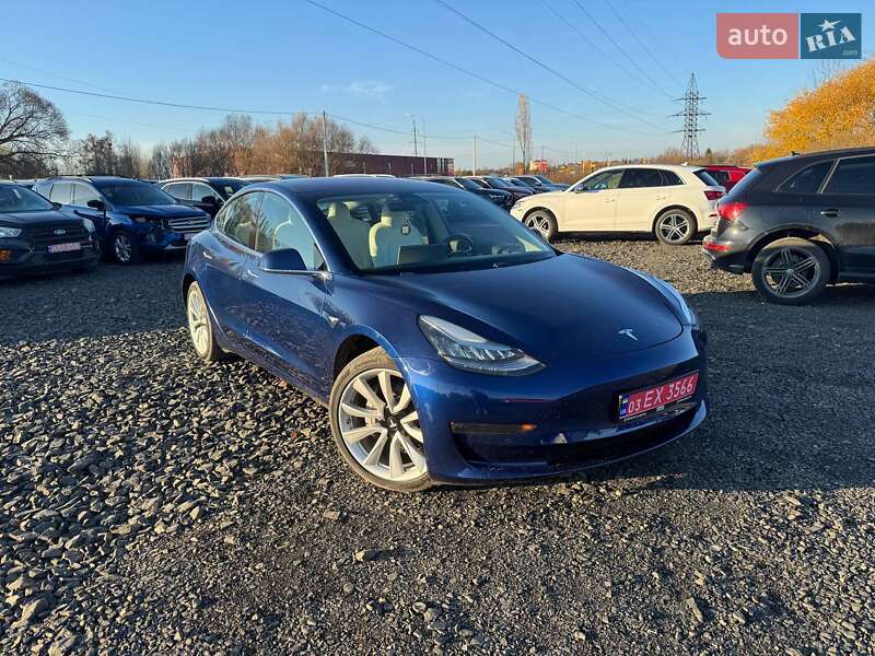 Tesla Model 3 2018 Tesla Model 3 2018