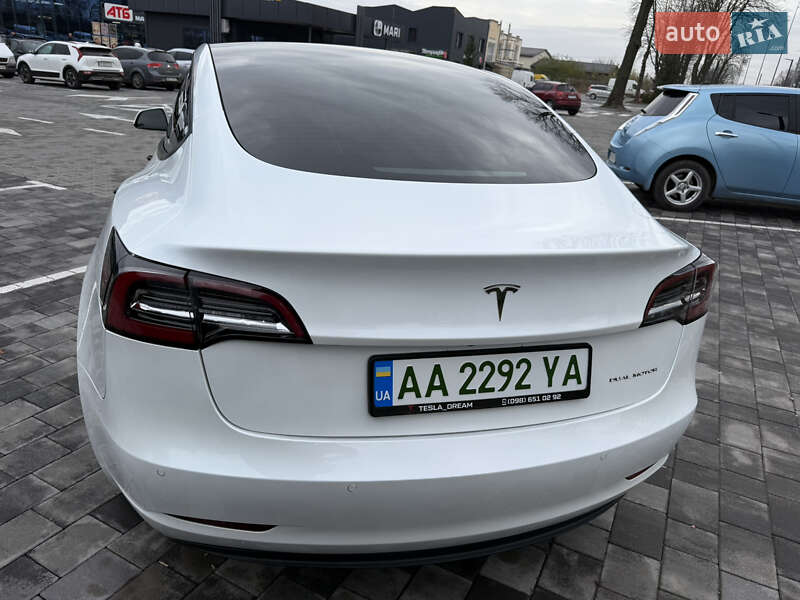 Седан Tesla Model 3 2021 в Виннице фото 5 Седан Tesla Model 3 2021 в Виннице