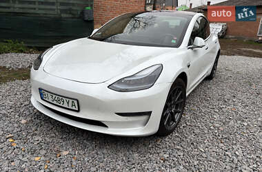 Седан Tesla Model 3 2019 в Полтаві