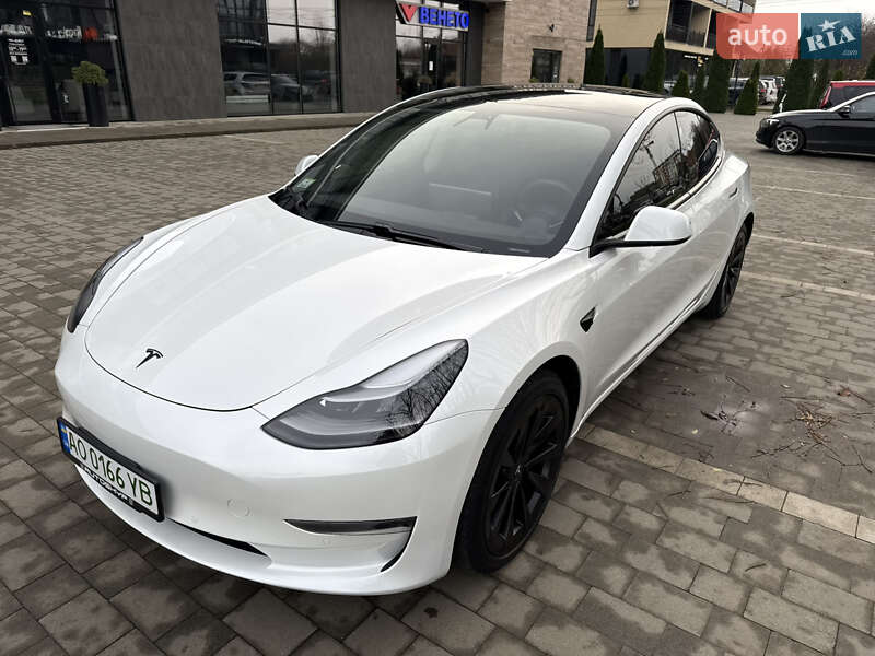 Седан Tesla Model 3 2021 в Ужгороде фото 50 Седан Tesla Model 3 2021 в Ужгороде